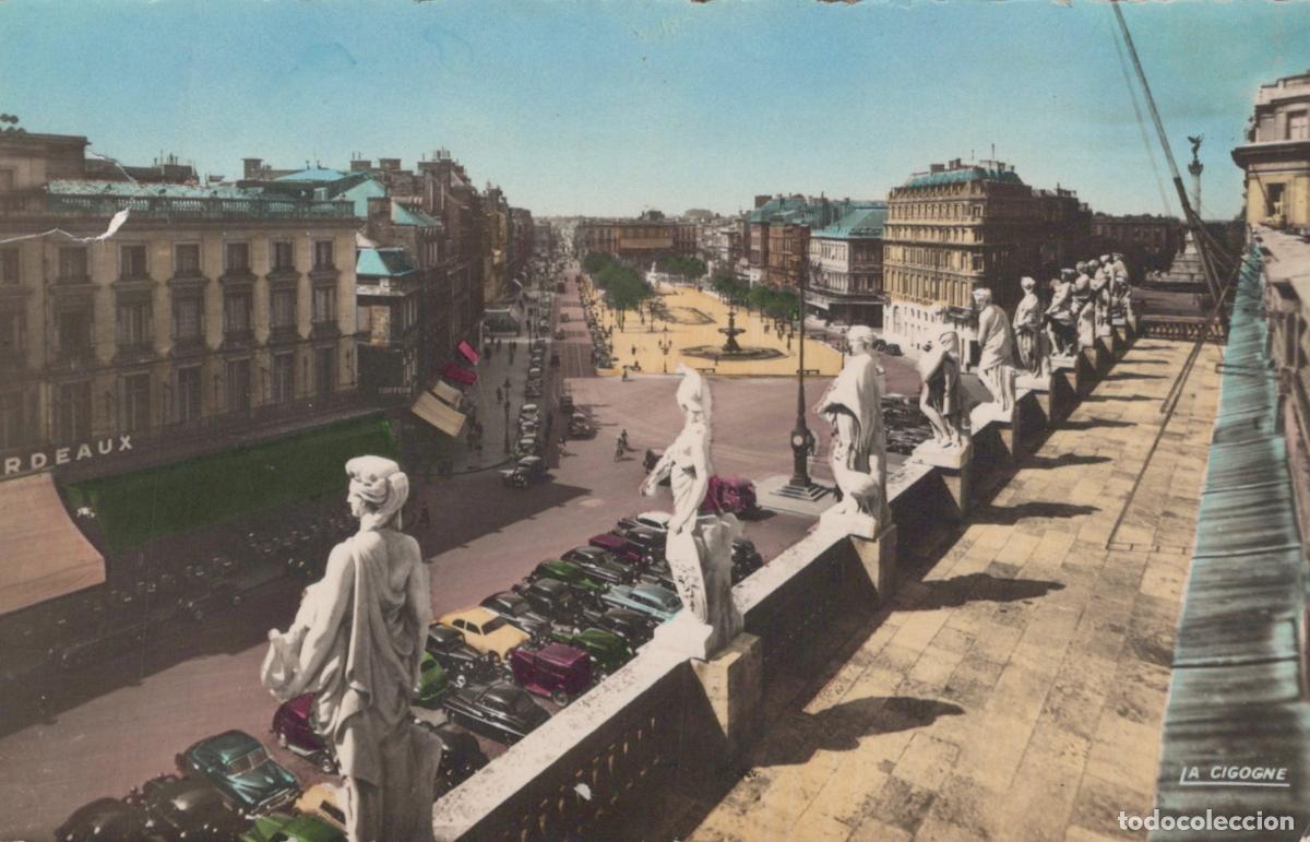 Postkarten: France Bordeaux All&eacute;es de Tourny et Statues Grand Th&eacute;&acirc;tre *YAE364