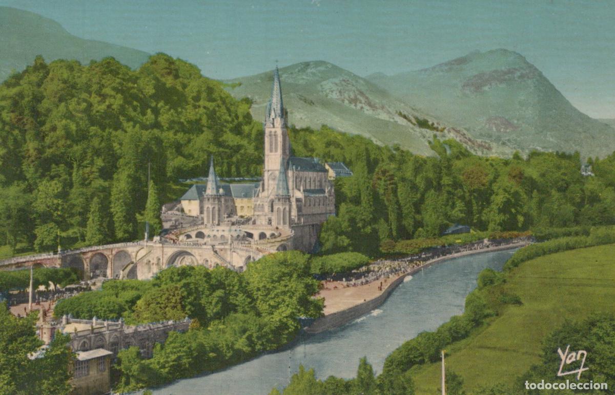 Postkarten: France Lourdes Sanctuaire Notre Dame de Unposted *YAE390