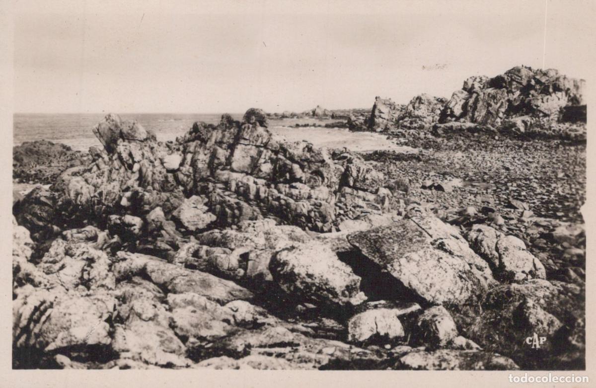 Postais: France Ile de Br&eacute;hat Bretagne Roches le Dromadaire Chaise de Unposted *YAE444
