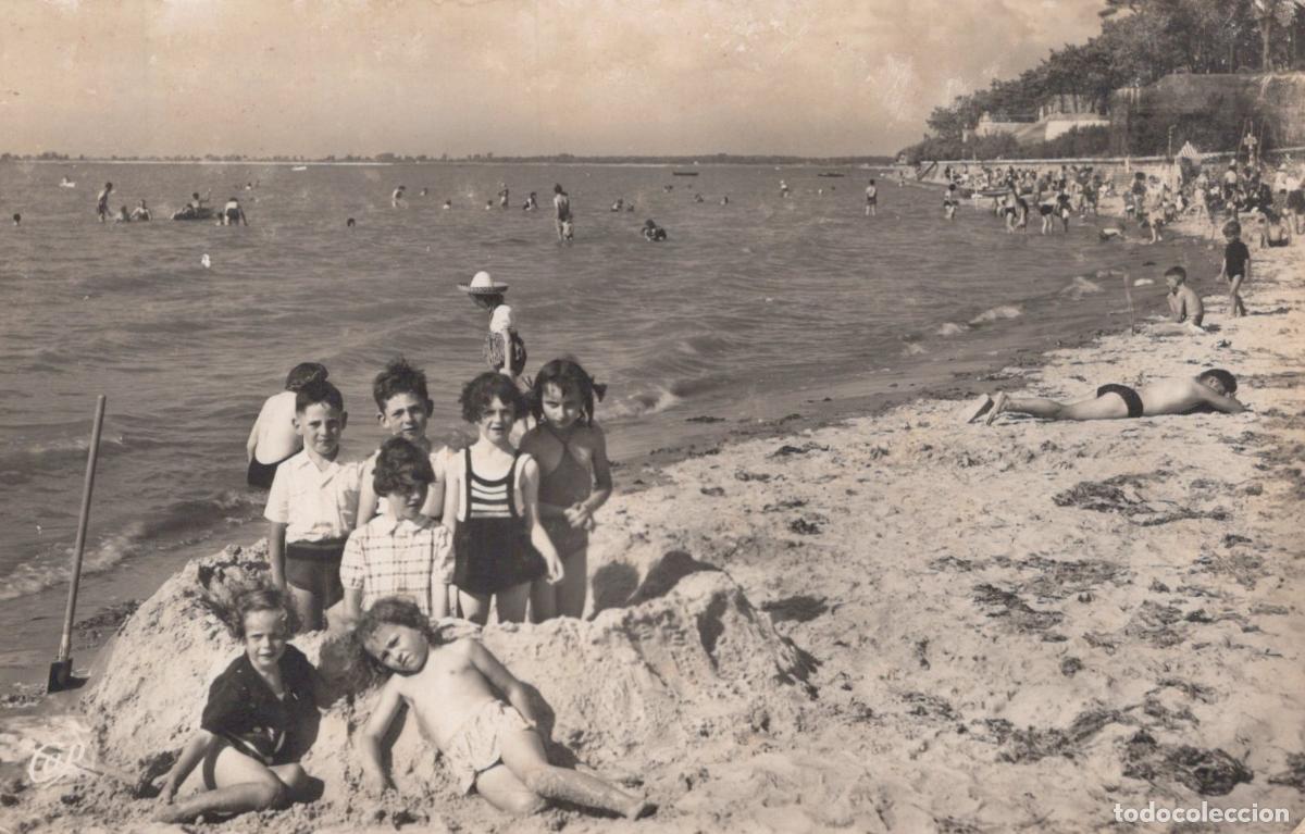 Postais: France Ronce les Bains Plage Enfants L Heure du Bain Unposted *YAE272