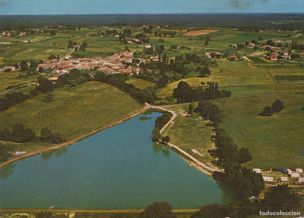 Postkarten: France Laruscade Lac des Vergnes Village Vue A&eacute;rienne Unposted *YAE609