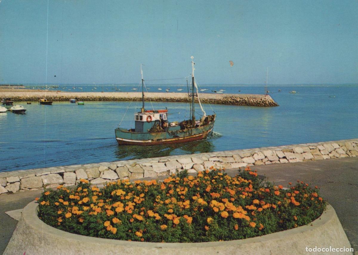 Postales: France Arcachon Bateau de P&ecirc;che Quittant le Port *YAE610