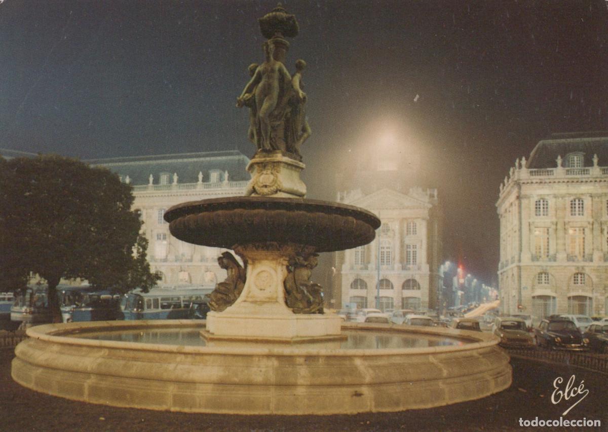Cartoline: France Bordeaux Fontaine des Trois Gr&acirc;ces Place de la Bourse *YAE650