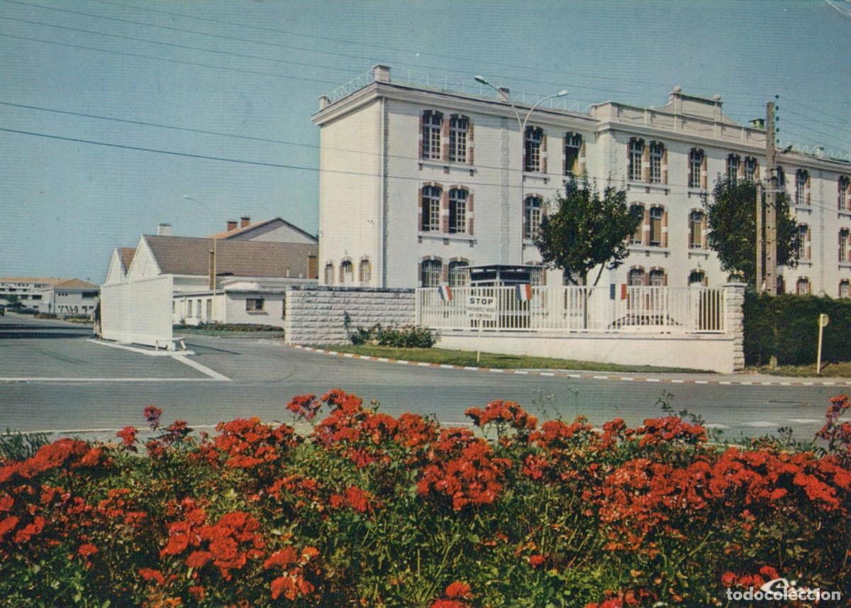 Cartoline: France St Maixent L Ecole Caserne Coiffe &Eacute;cole Militaire *YAE826