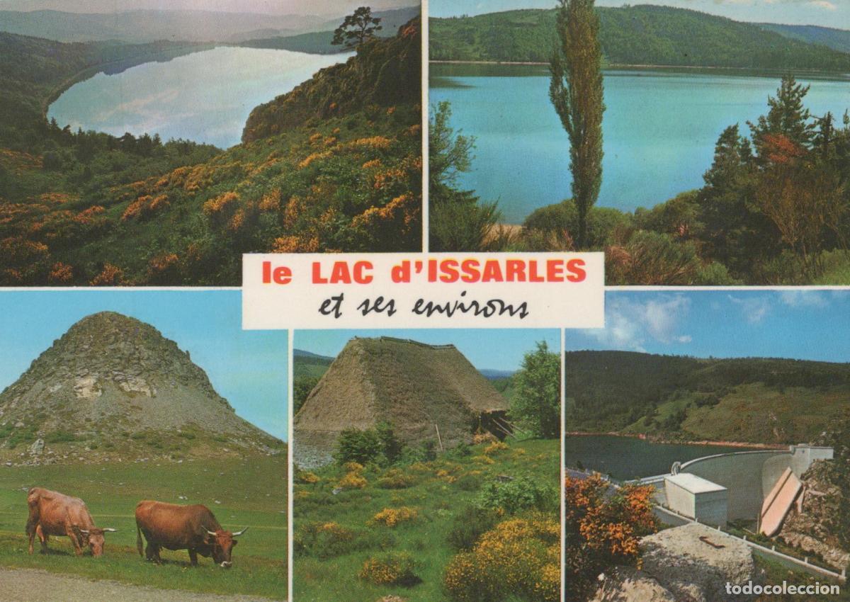 Cartes Postales: France Issarles Lac D Paysages Naturels Lac Volcanique Ferme *YAE836