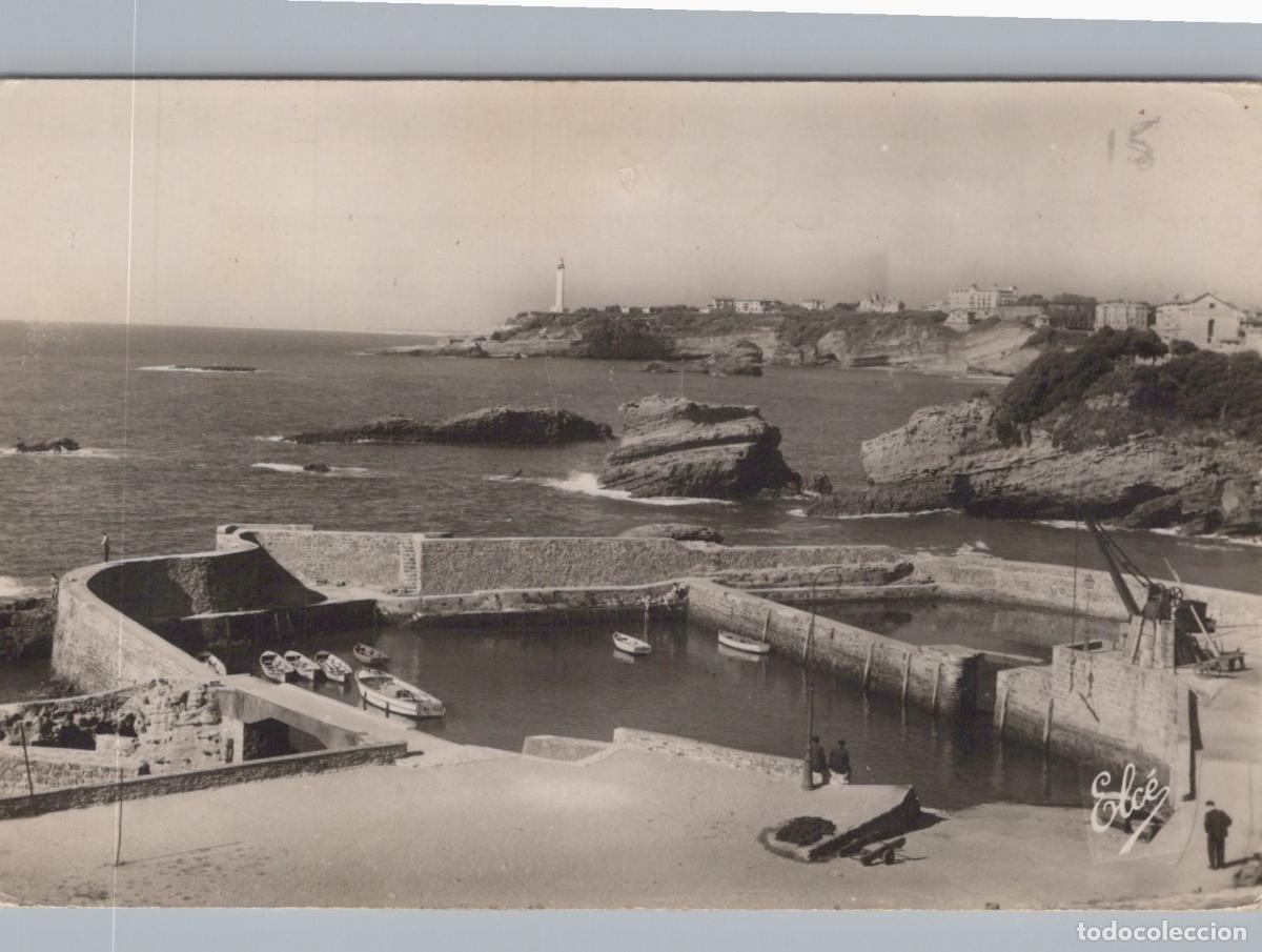 Postcards: France Biarritz Le Port Vieux Phare et C&ocirc;te Rocheuse *YAE458