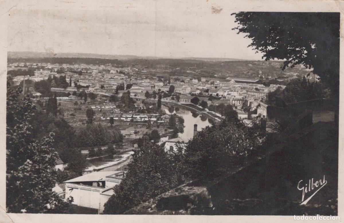 Postcards: France Angoul&ecirc;me Vue Panoramique sur la Ville *YAE457
