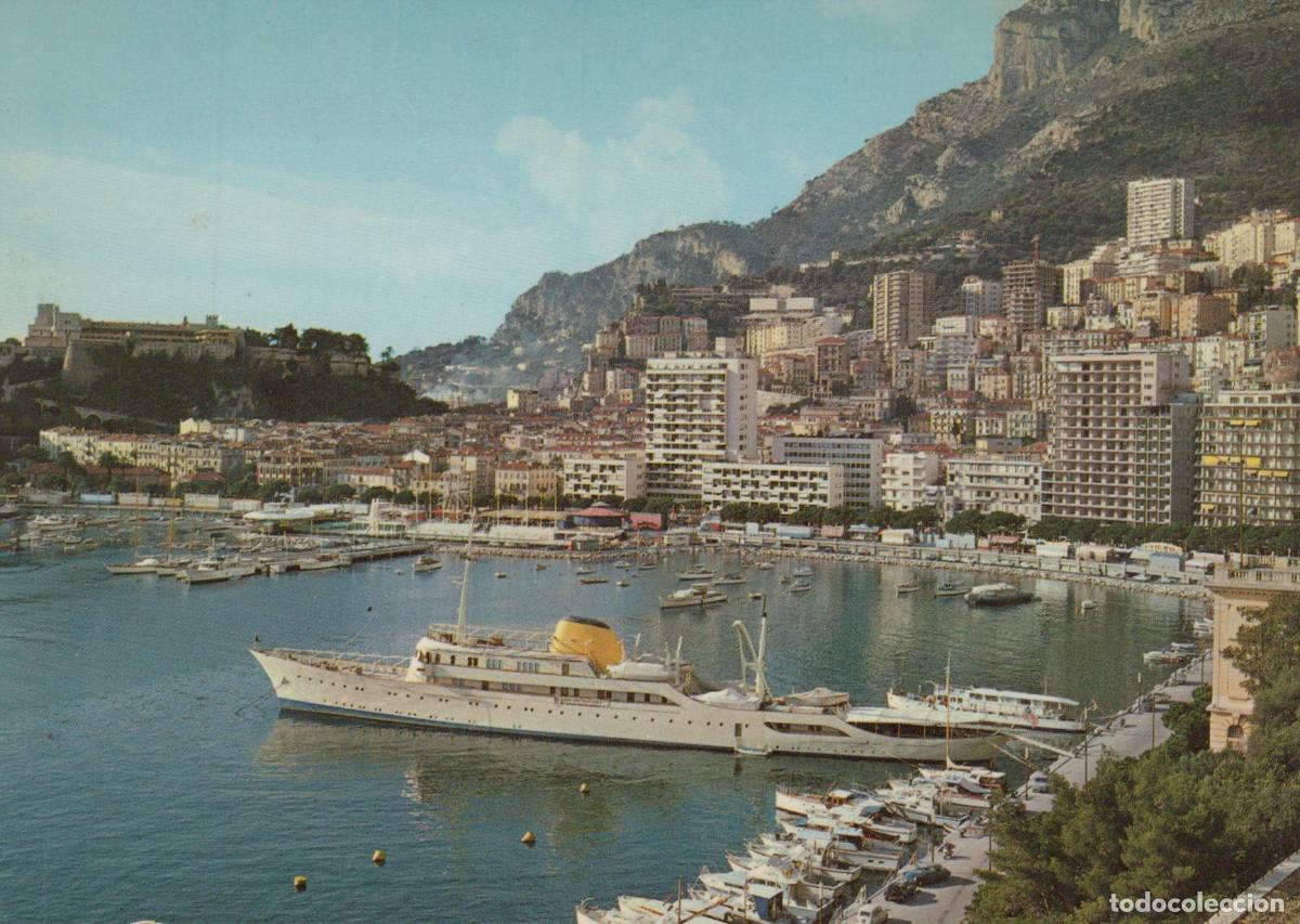 Postcards: Monaco Monaco Port Hercule Yacht de Luxe Vue Ville et Montagnes C&ocirc;tieres *YAE957