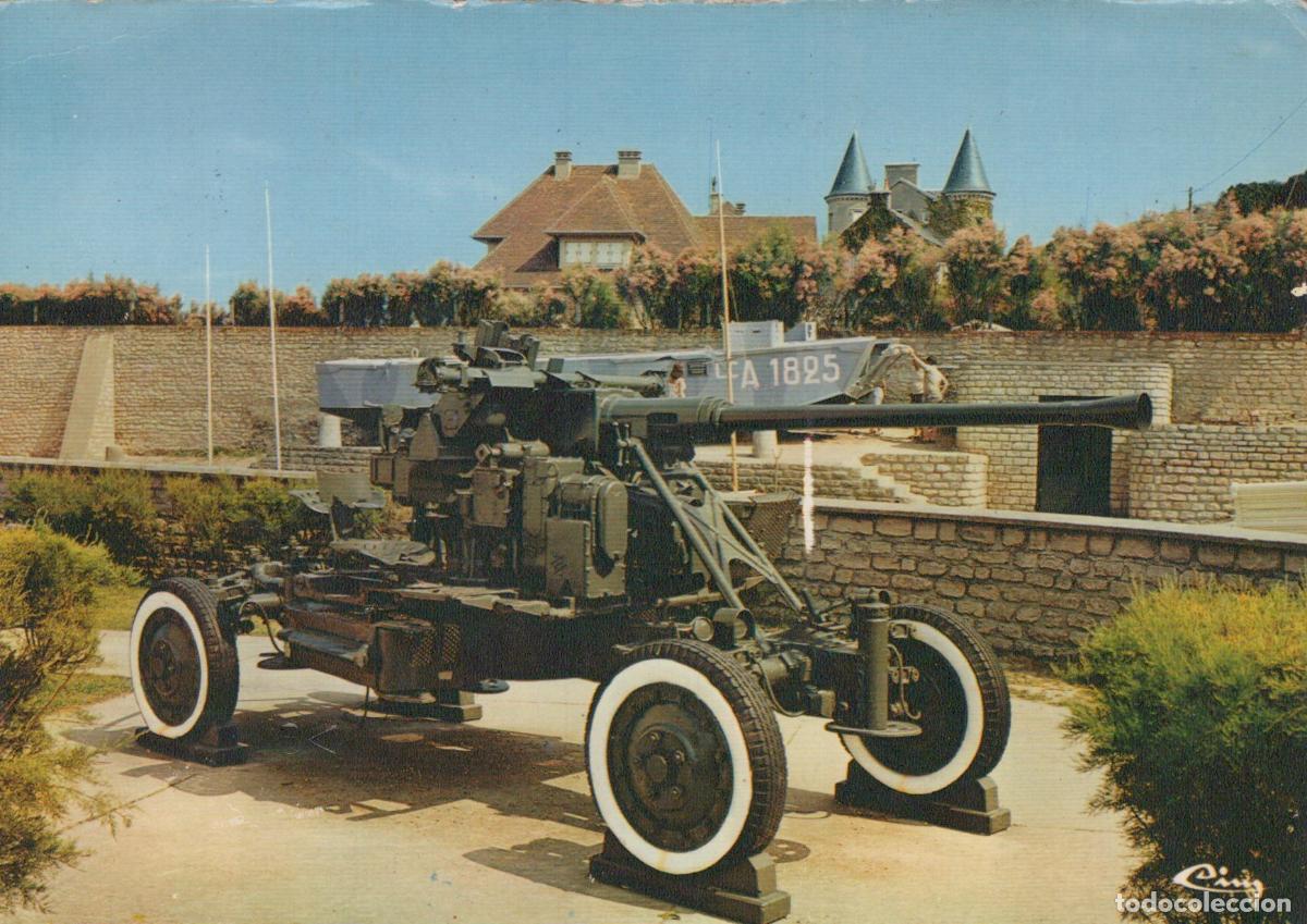 Cartes Postales: France Arromanches Canon Militaire FA 1825 Plages du D&eacute;barquement *YAE503