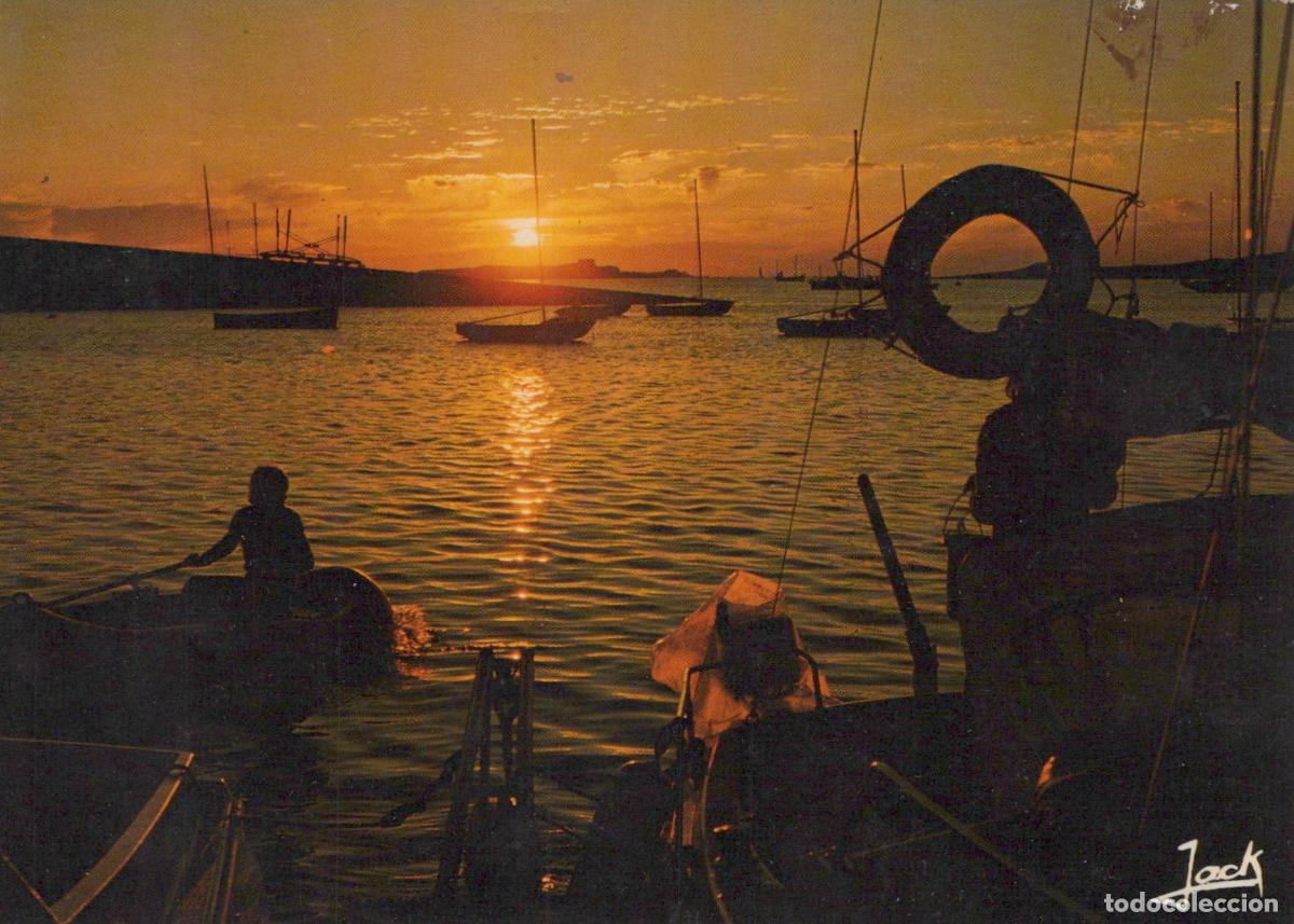 Postkarten: France Roscoff Bretagne Coucher de Soleil sur le Port Voiliers *YAE537