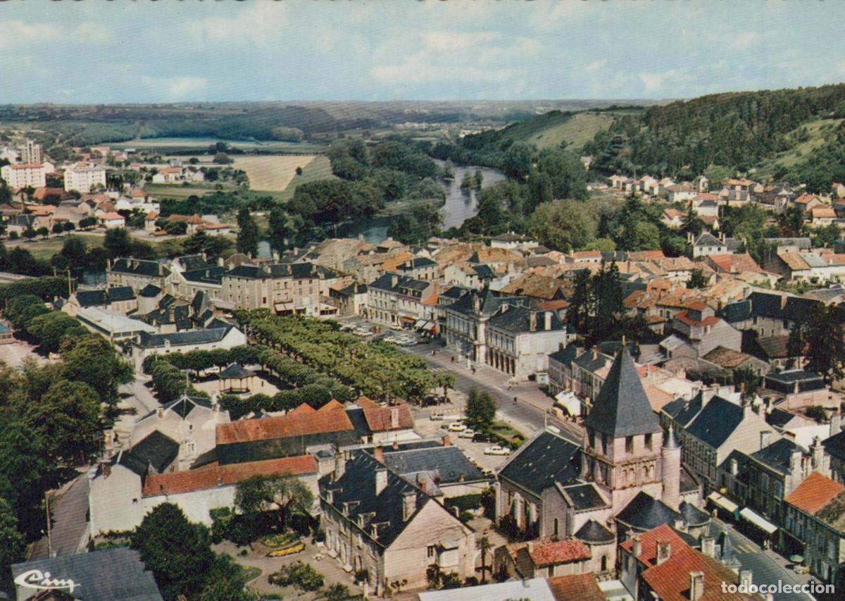 Postkarten: France Chauvigny Vue A&eacute;rienne &Eacute;glise Notre Dame Vall&eacute;e Vienne *YAE562