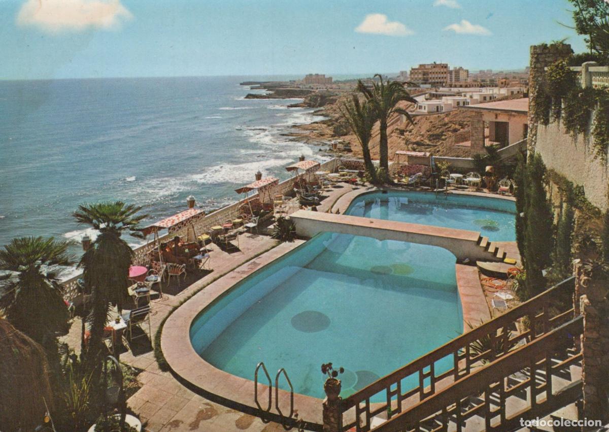 Postales: Espa&ntilde;a Torrevieja Piscinas Hotel Berilfa Y Costa Circulada *YAE621