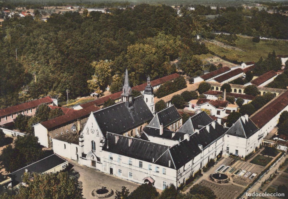 Postcards: France Mont Pon sur L Isle Abbaye de Vauclaire Vue Real Photo Unposted *YAE628