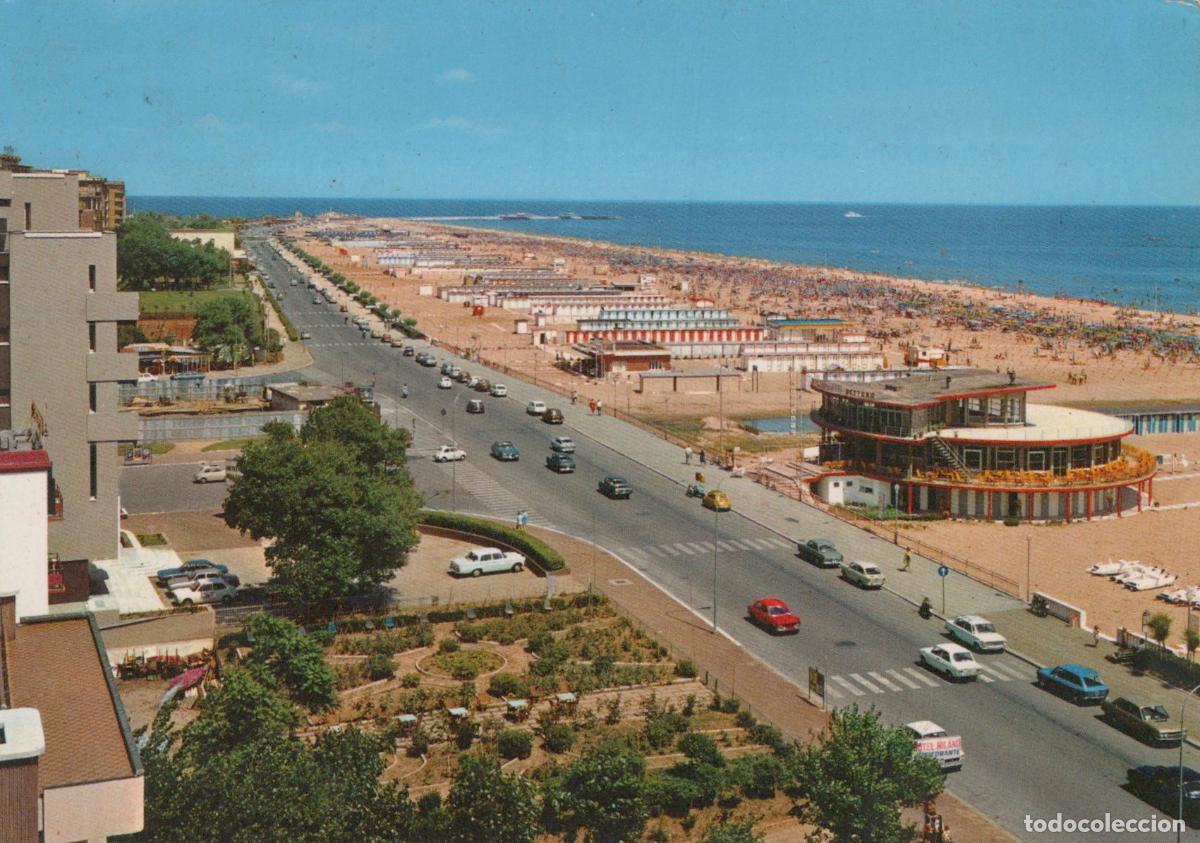 Postcards: Italia Rimini Lungomare Spiaggia Affollata Oblitata Anni 70 *YAE728