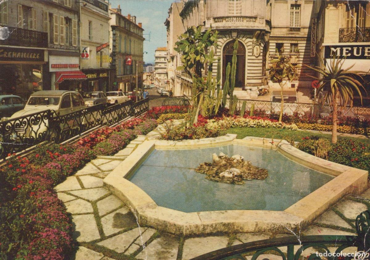 Postkarten: France Angouleme Jardin Rue Marengo Fontaine Architecture *YAE785