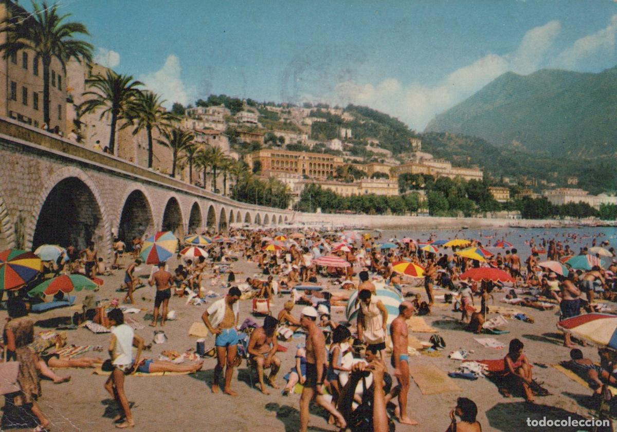 Cartes Postales: France Menton Plage Bond&eacute;e C&ocirc;te D Azur Arcades *YAE906
