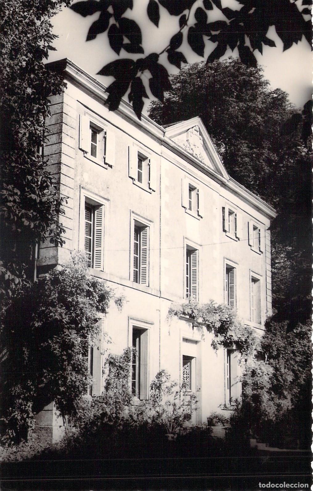 Postales: Postal de una elegante mansi&oacute;n en Fressines, Francia