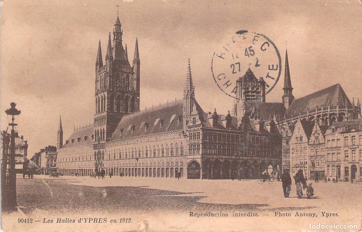 Postales: Postal de Les Halles en Ypres, B&eacute;lgica