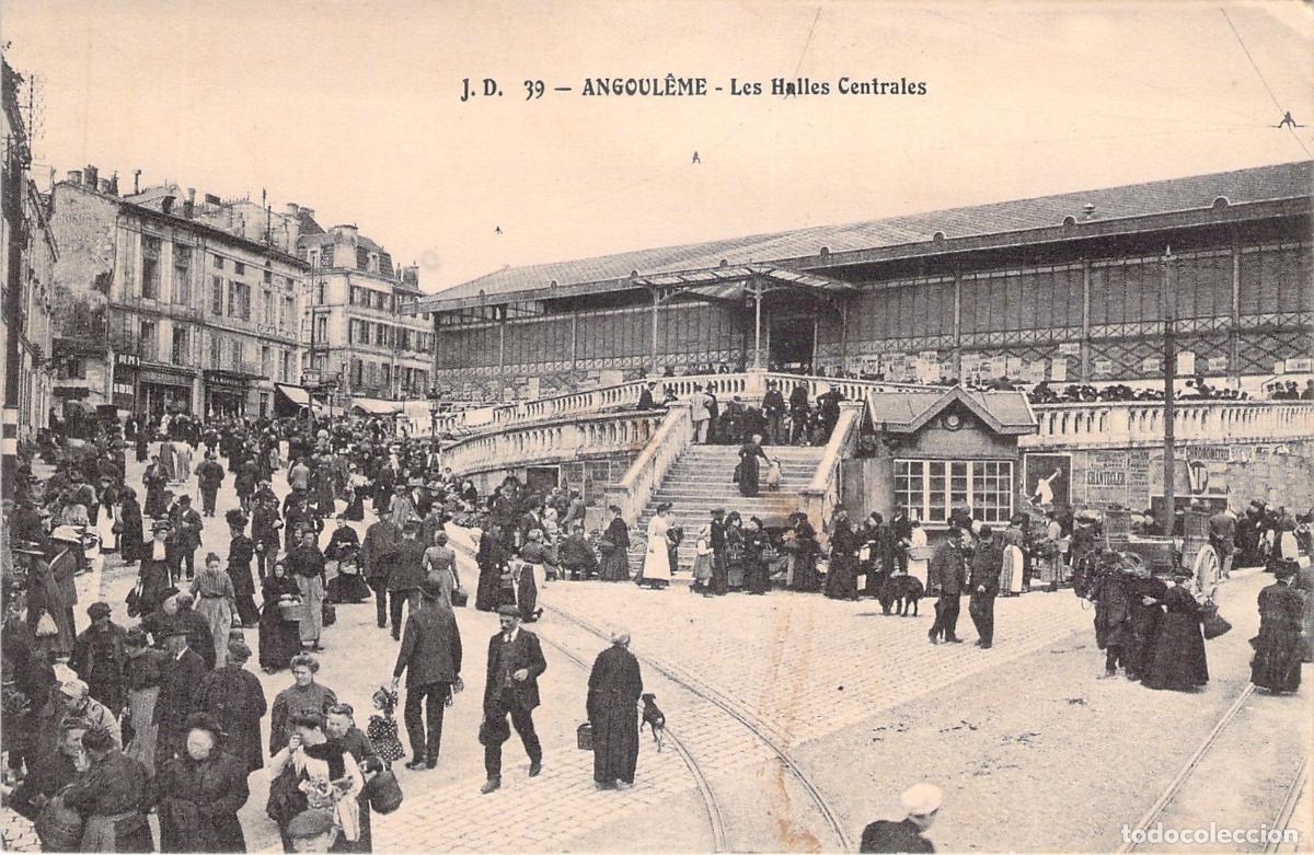 Postales: Postal de Les Halles Centrales en Angoul&ecirc;me Francia