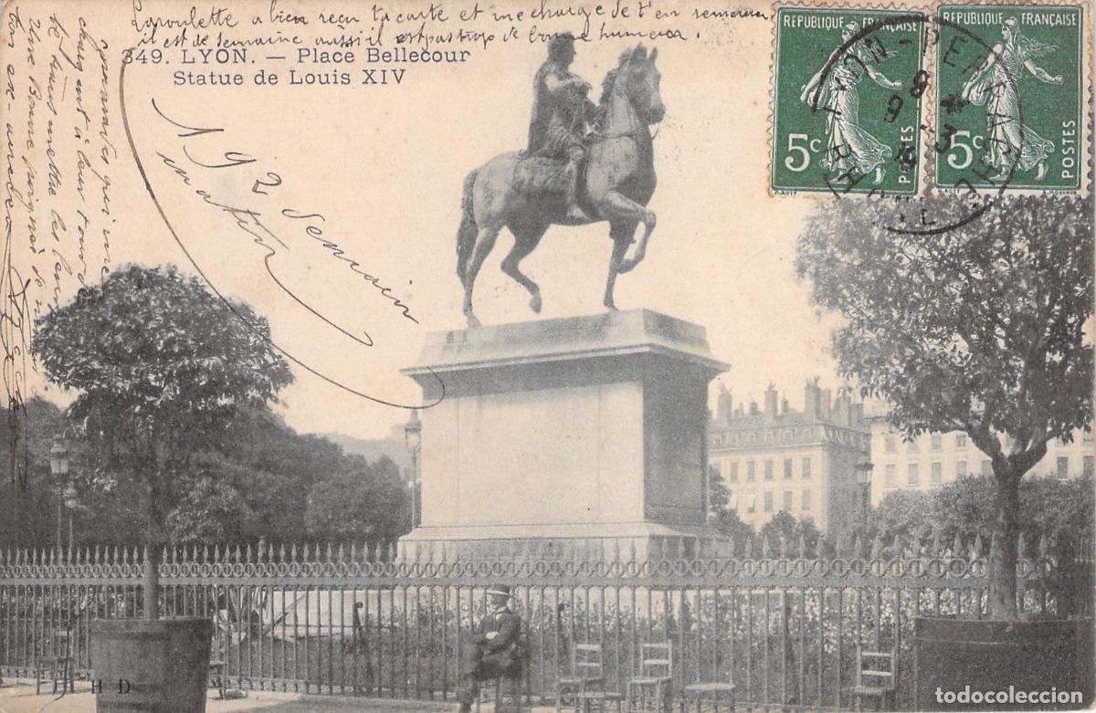 Postales: Postal de Lyon Place Bellecour Estatua de Luis XIV