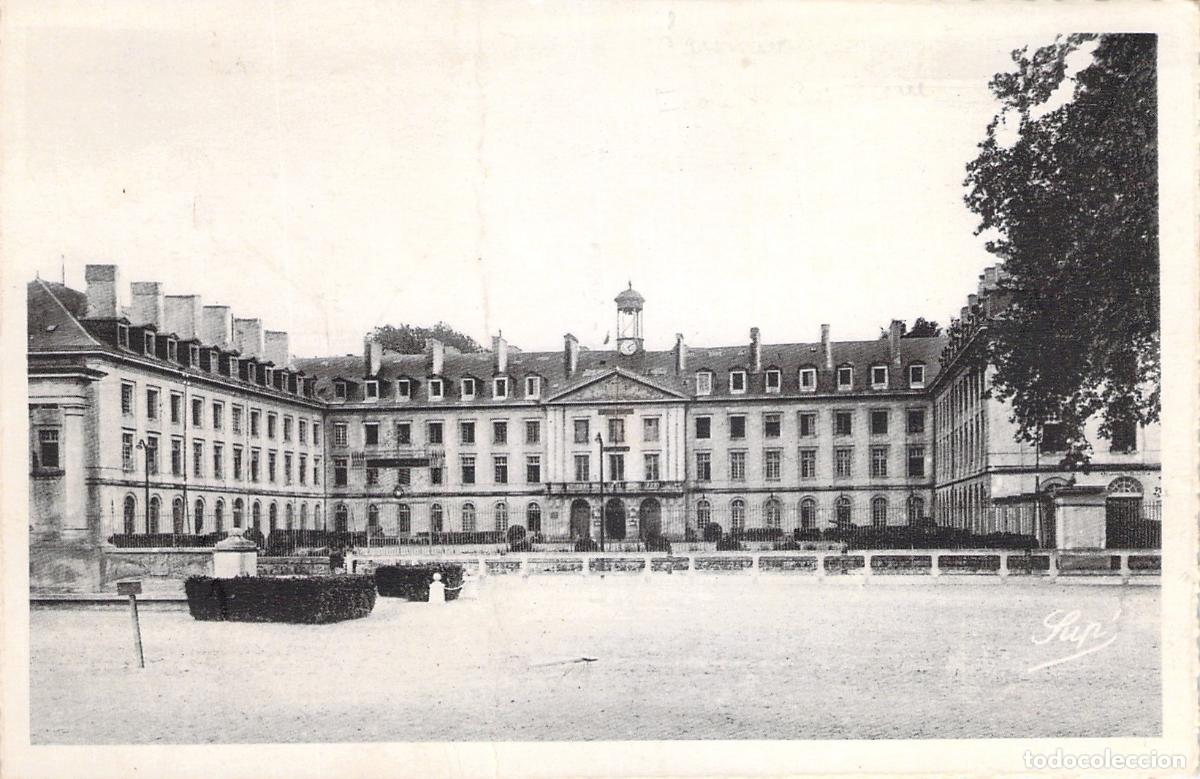 Postales: Postal de la Escuela de Caballer&iacute;a de Saumur, Francia