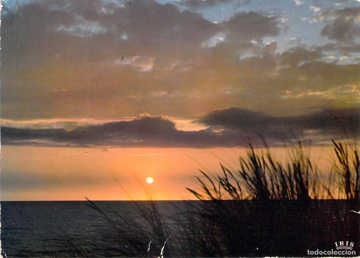 Postales: Postal de la puesta de sol en la Costa de Plata, Francia