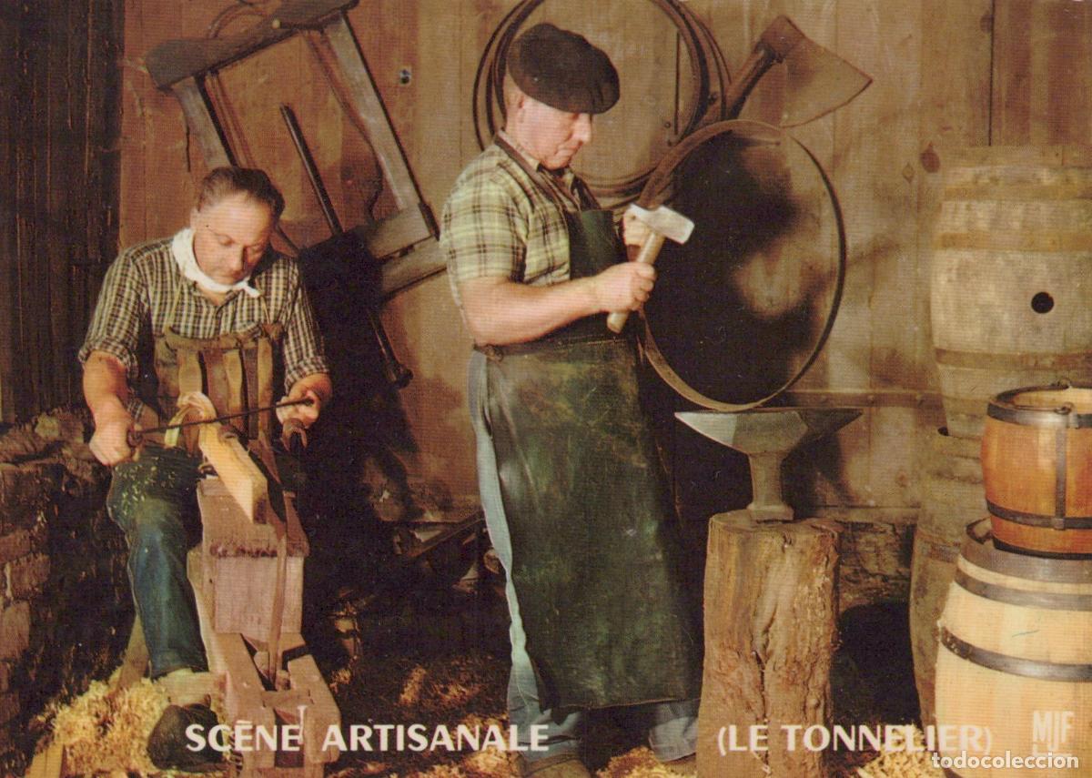 Postcards: France Couzeix Artisanat Traditionnel Fabrication de Tonneaux Affranchie *YAF001