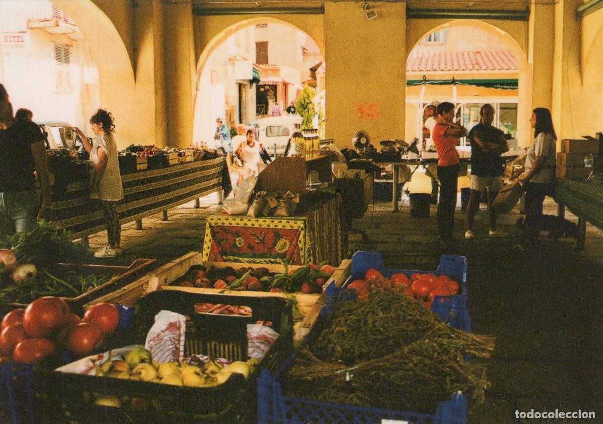 Postcards: France Calvi March&eacute; Anim&eacute; sous Arcades Produits Frais Unposted *YAF008