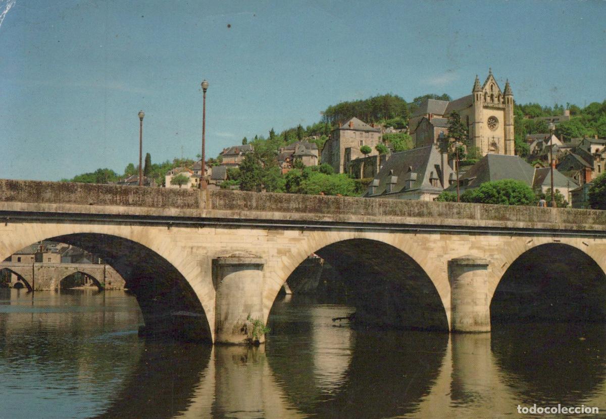 Cartoline: France Terrasson Pont Vieux &Eacute;glise Saint Sour Village M&eacute;di&eacute;val Avec *YAF029