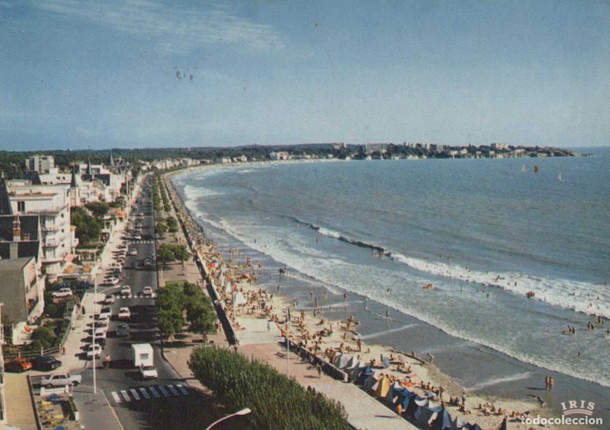Postais: France Royan Plage de Pontaillac Baigneurs Mer B&acirc;timents *YAF072