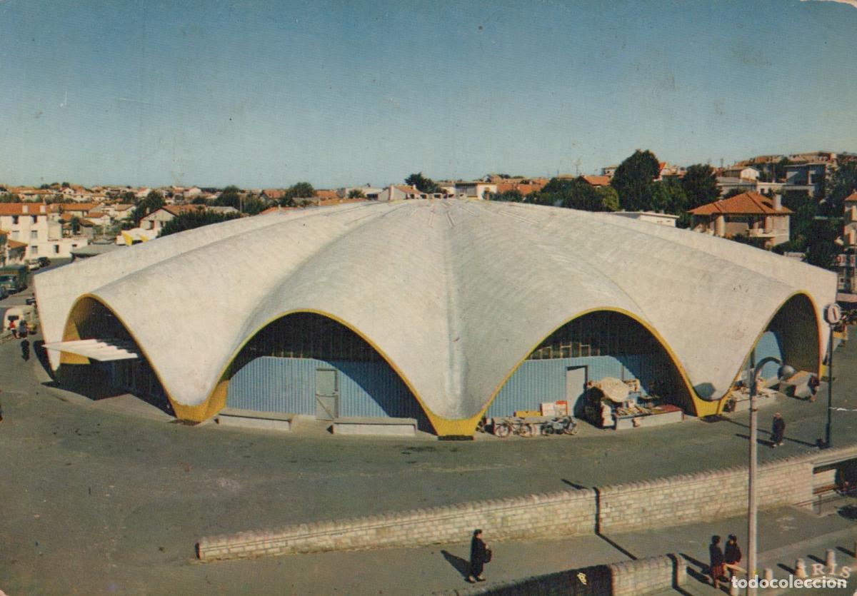 Cartes Postales: France Royan Royant March&eacute; Couvert Architecture Moderne 1964 *YAF090