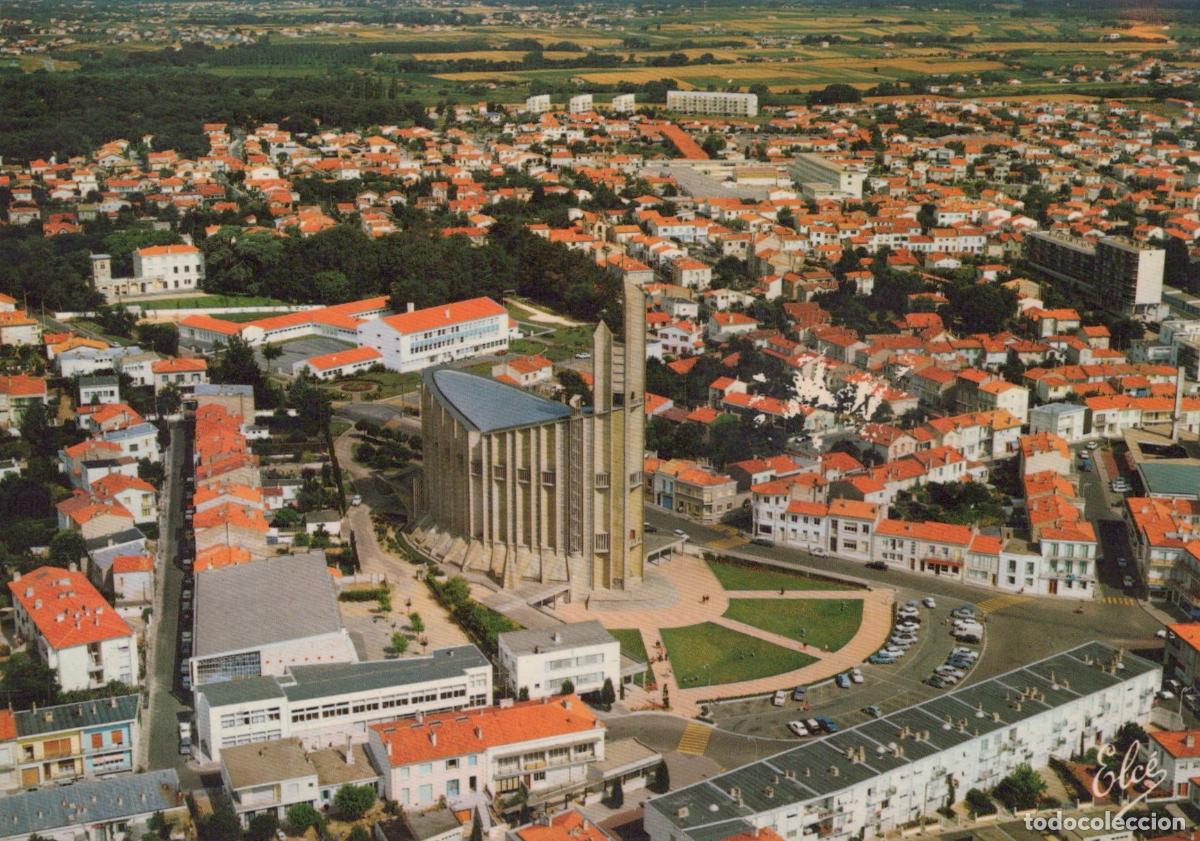 Cartes Postales: France Royan &Eacute;glise Notre Dame Moderne *YAF089