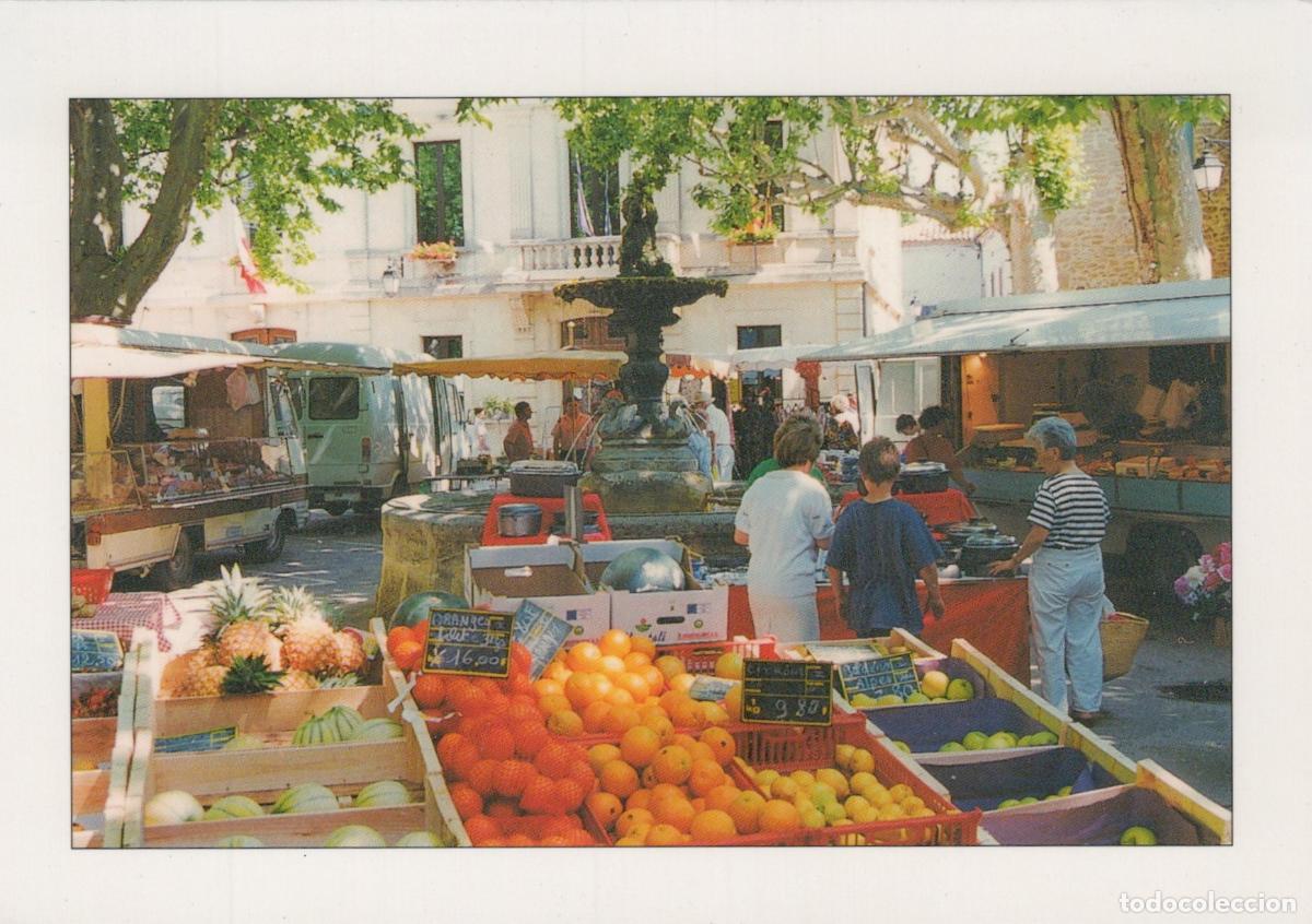 Cartes Postales: France Sainte C&eacute;cile les Vignes Provence March&eacute; Fontaine Vie Unposted *YAF167