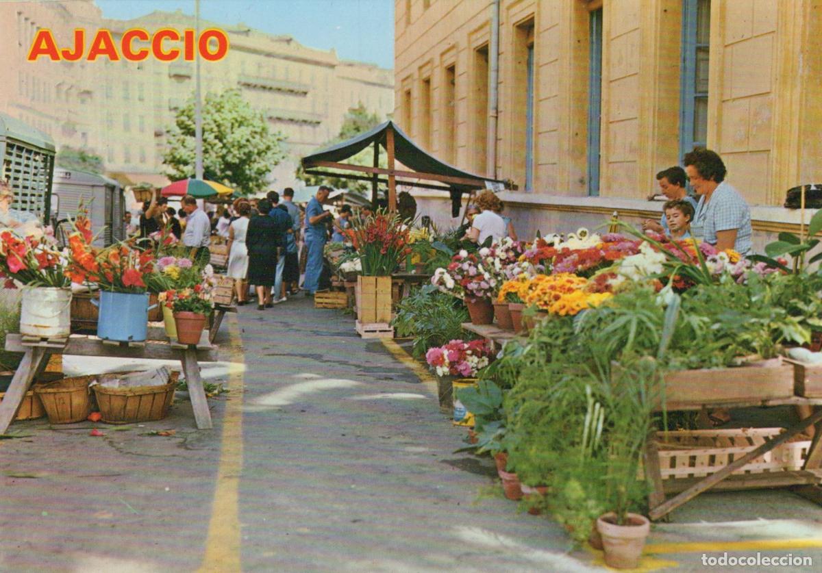 Postais: France Ajaccio Corse March&eacute; Aux Fleurs Anim&eacute; Vendeurs et Unposted *YAF175