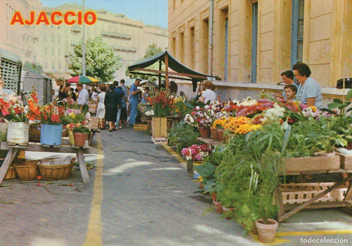 Postais: France Ajaccio Corse March&eacute; Aux Fleurs Sc&egrave;ne de Rue Typique Unposted *YAF174