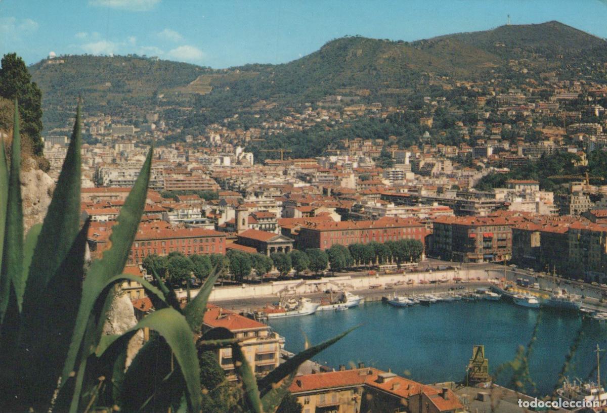 Cartes Postales: France Nice Vue Panoramique Ville Port et Montagnes Circul&eacute;e *YAF308