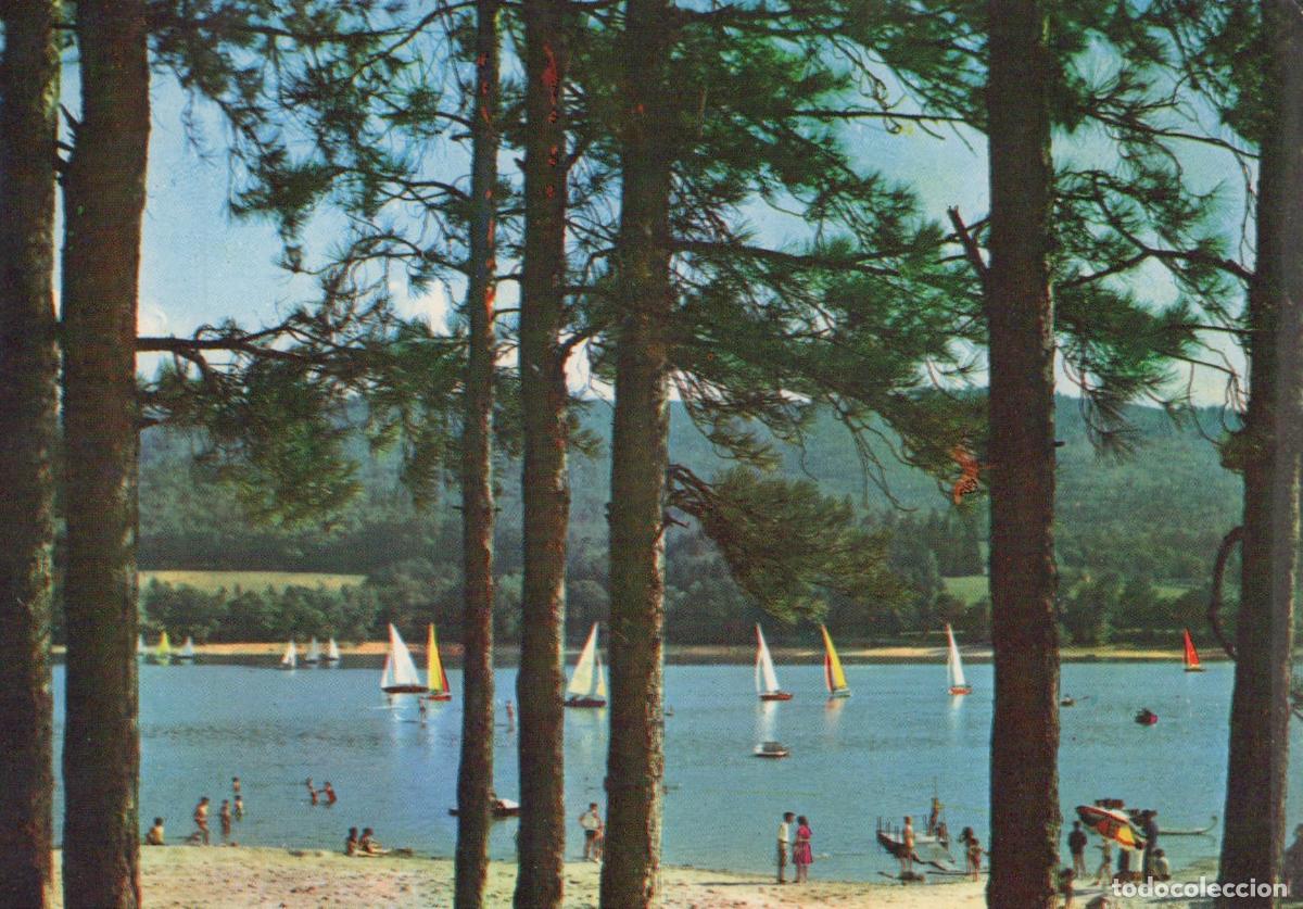 Postkarten: France Saint Ferr&eacute;ol Bassin DE Lac Voiliers Paysage Unposted *YAF210