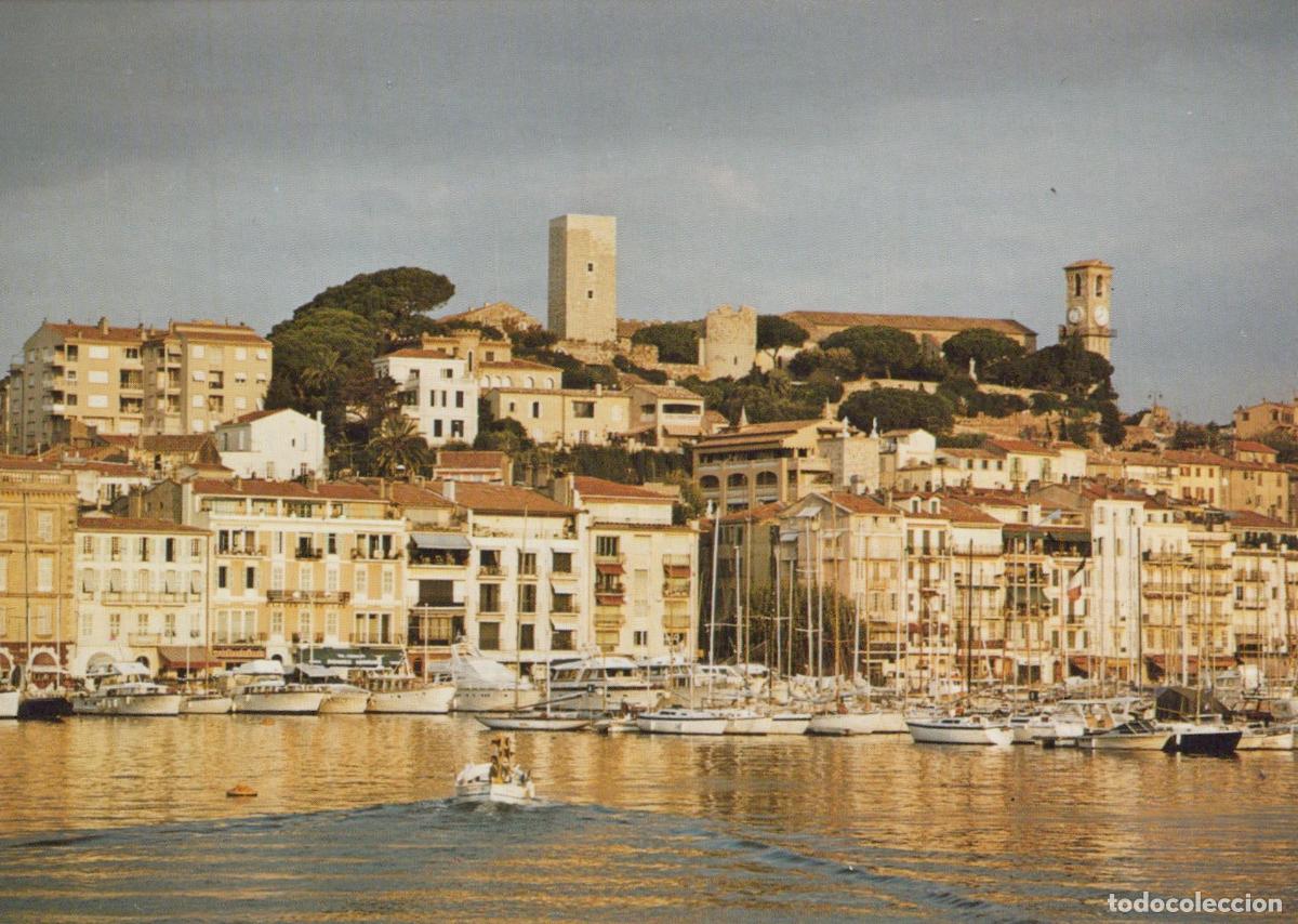 Postais: France Cannes Vieux Port le Suquet Architecture Bateaux *YAF295