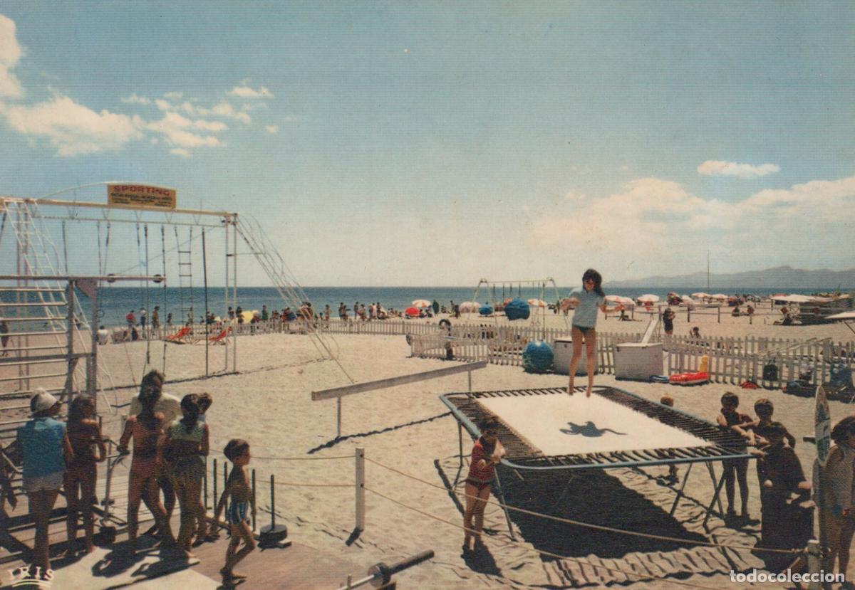 Postales: France Canet Plage Plage Avec Enfants Trampoline Unposted *YAF608