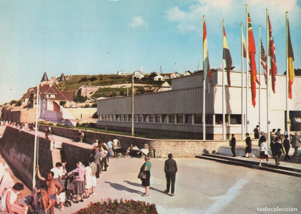 Postales: France Arromanches Mus&eacute;e du D&eacute;barquement Architecture Unposted *YAF392