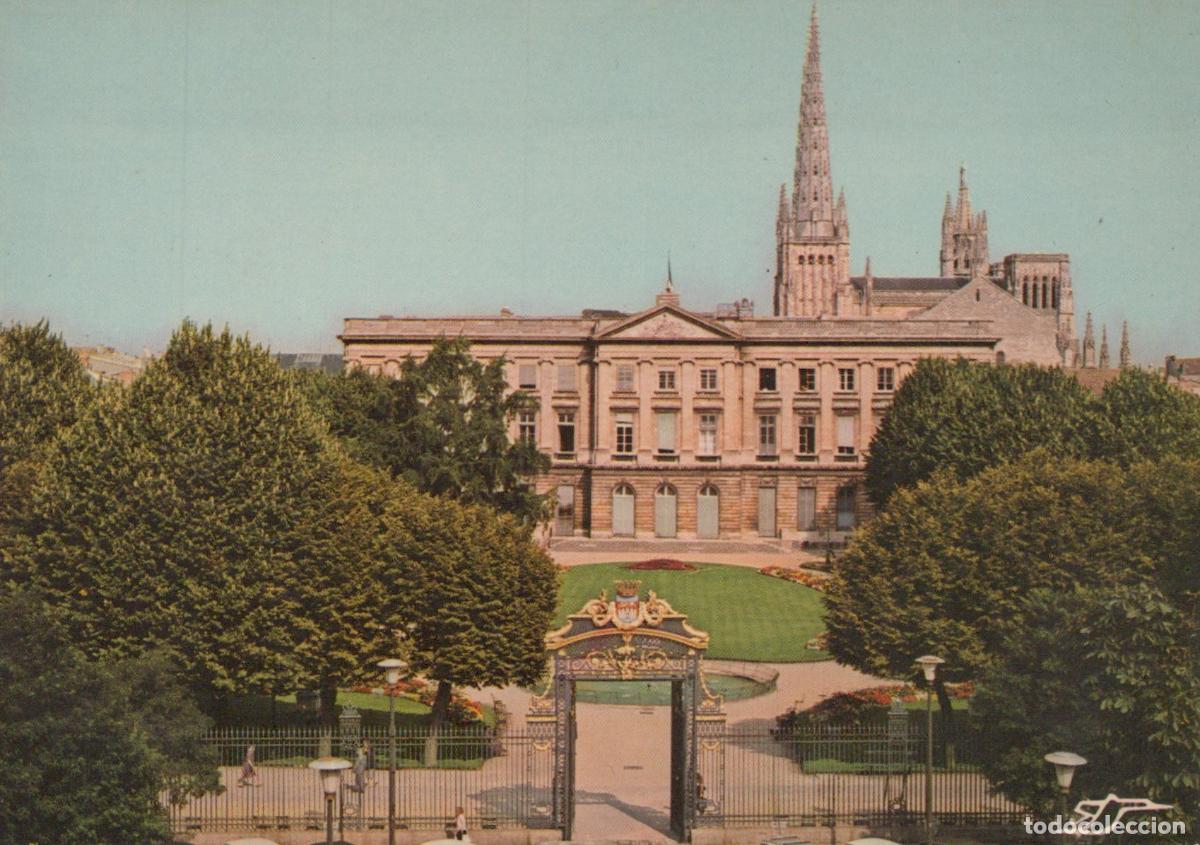 Postales: France Bordeaux Les Jardins de L H&ocirc;tel de Ville Unposted *YAF764