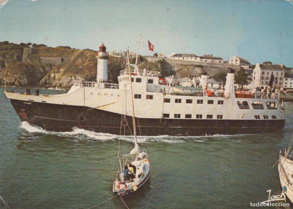 Postales: France Palais Bretagne Bateau Acadie Quittant le Port du Phare *YAF798