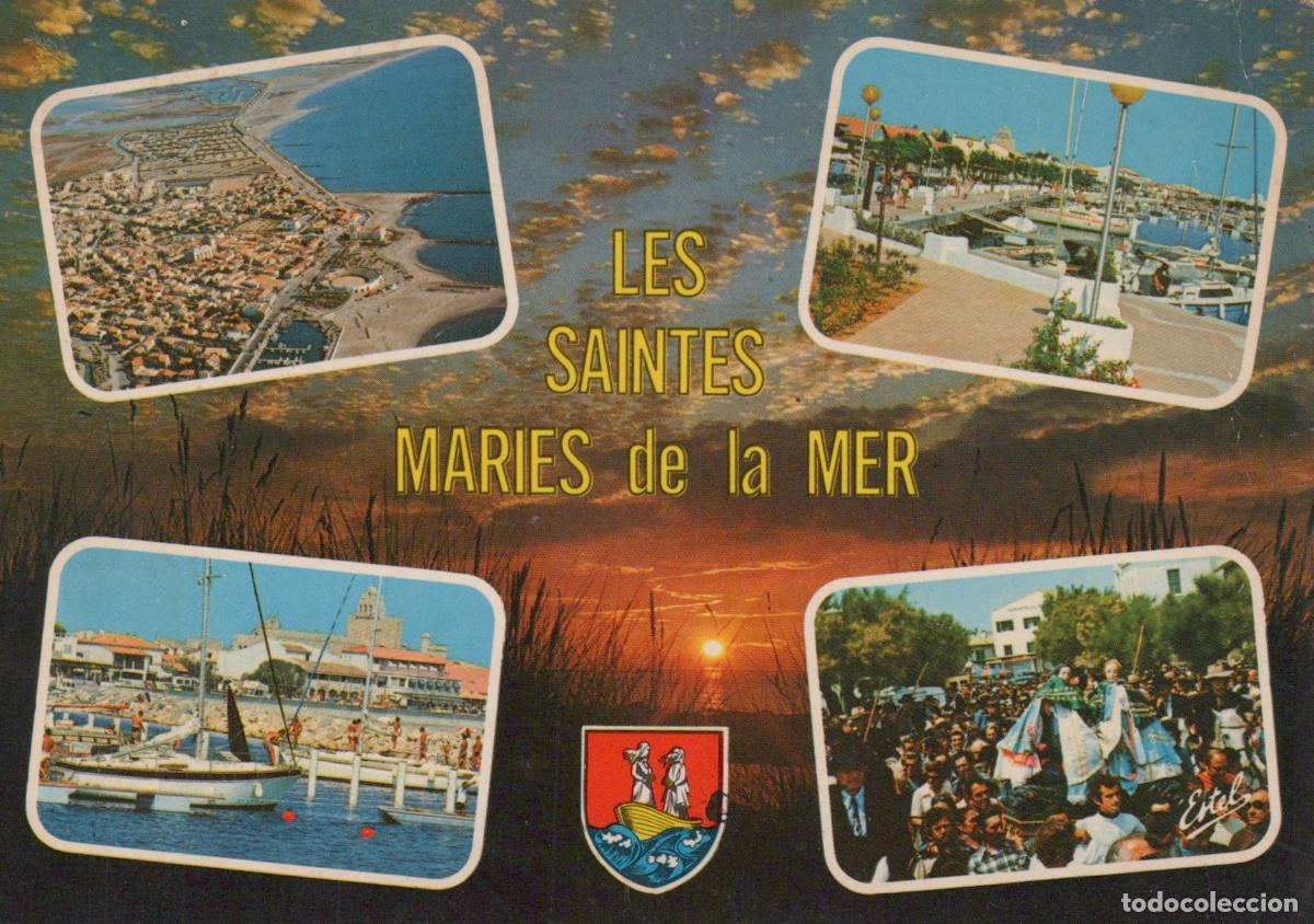 Postcards: France Les Saintes Maries de la Mer Vues Ville Port Bateaux Procession *YAF536