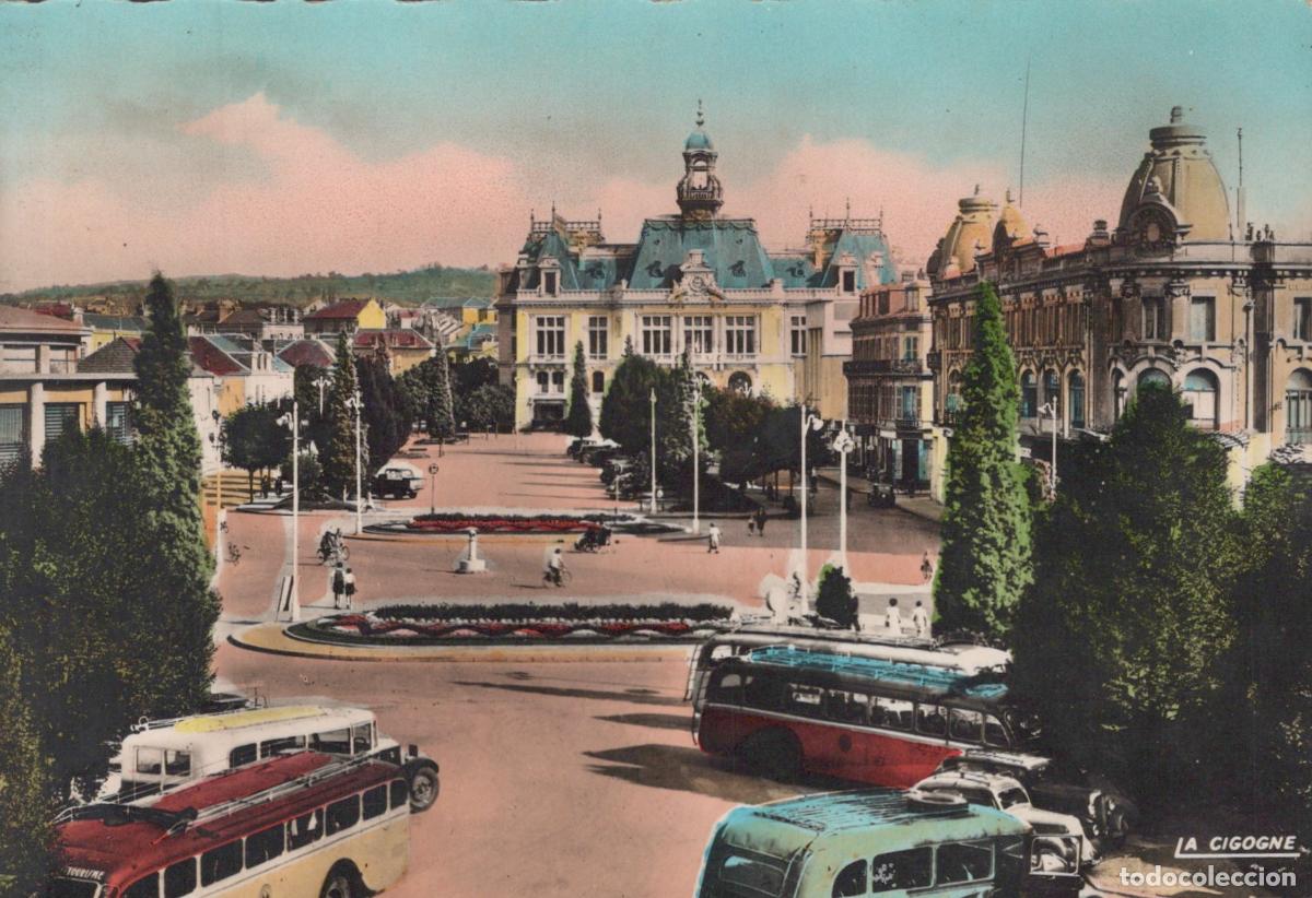 Postcards: France Vichy Esplanade H&ocirc;tel de Ville Bus Anciens Real Photo Unposted *YAF612