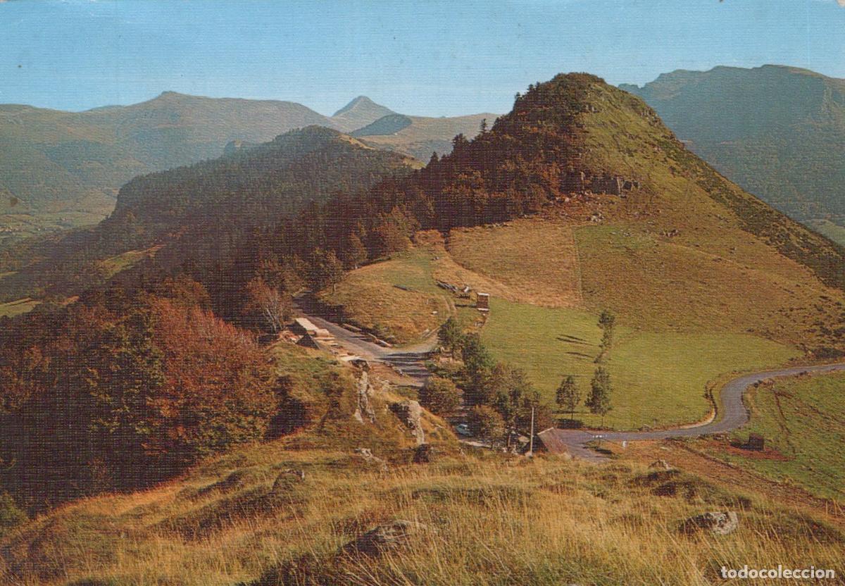 Postcards: France Col de N&eacute;ronne Cantal Paysage de Montagne Route Sinueuse 1978 *YAF968