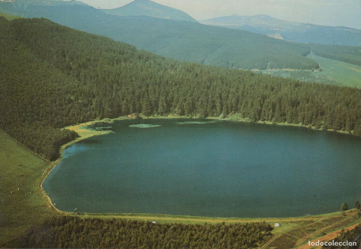 Postais: France Orcival Lac Servi&egrave;res Lac de Crat&egrave;re Paysage Naturel *YAF637