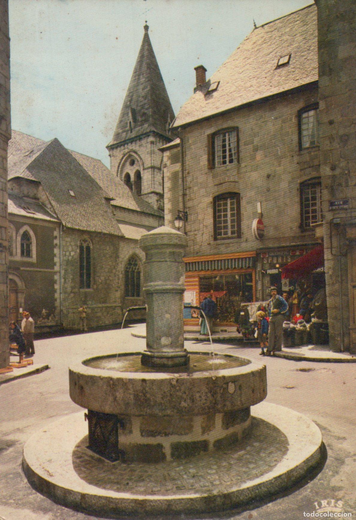 Postcards: France Ussel Place de L &Eacute;glise Vieille Fontaine Architecture *YAG253