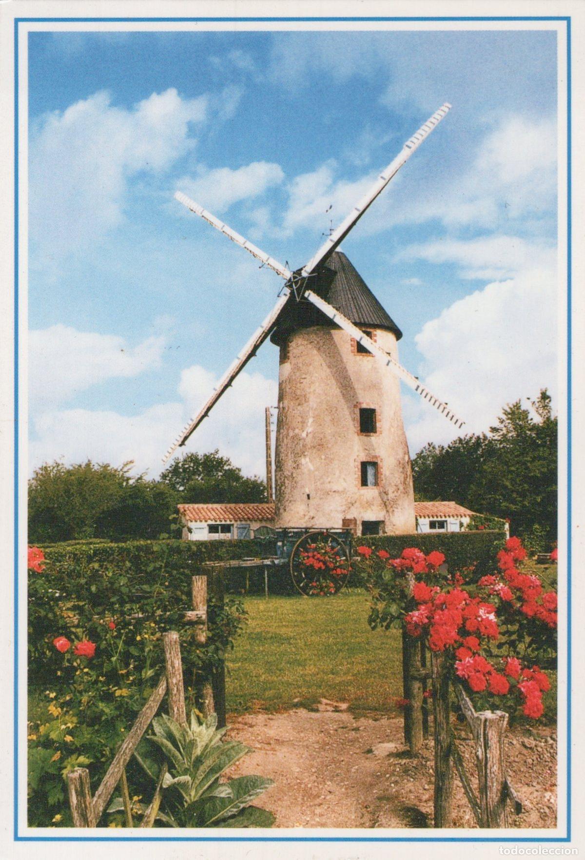 Postcards: France Windmill Postcard *YAG275