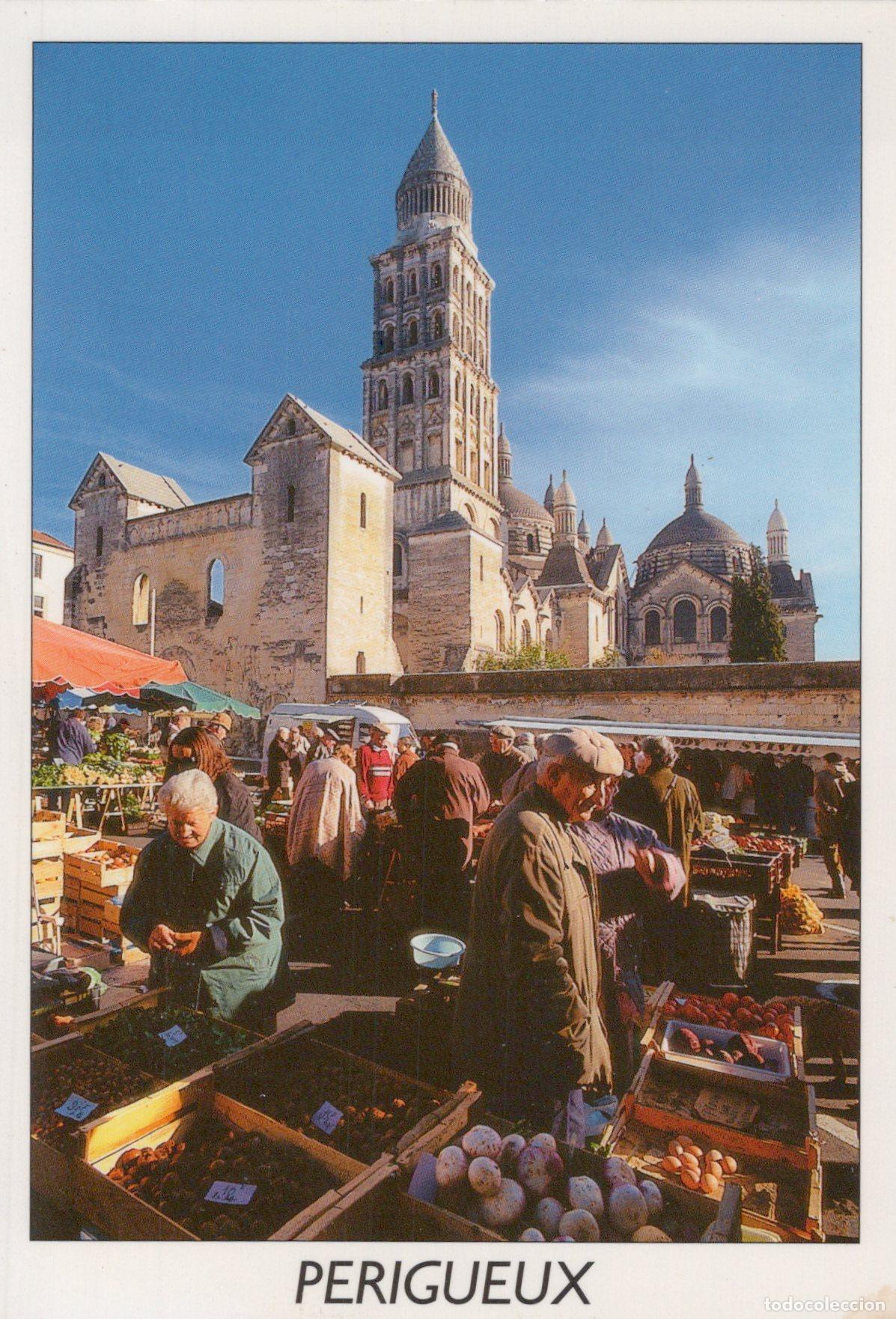 Postais: France P&eacute;rigueux March&eacute; Cath&eacute;drale Saint Front Unposted *YAG309
