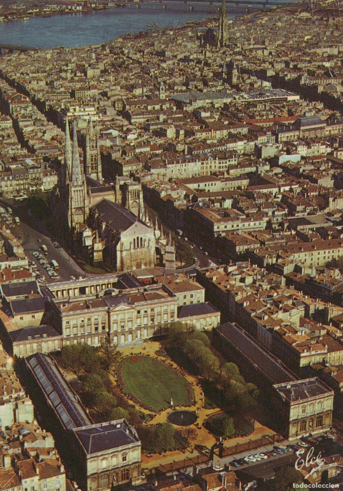 Cartes Postales: France Bordeaux Vue A&eacute;rienne Cath&eacute;drale Mairie Garonne Oblit *YAG343